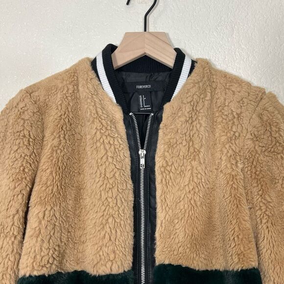 Forever 21 Teddy Coat Bomber Jacket Tan and Green Fleece Color Blocked Size S - Picture 5 of 10